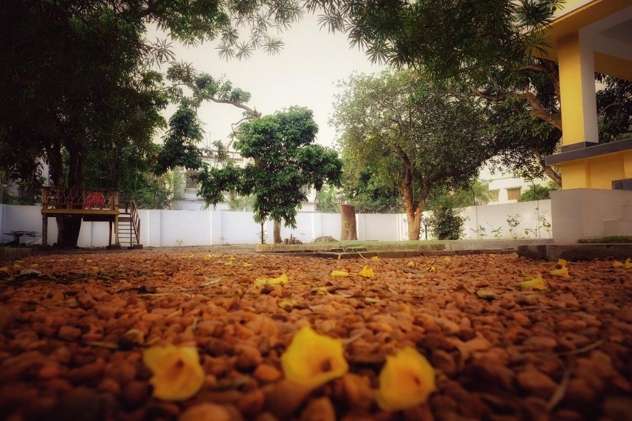 Parul - Elegant Heritage Home At The Heart Of Shantiniketan エクステリア 写真