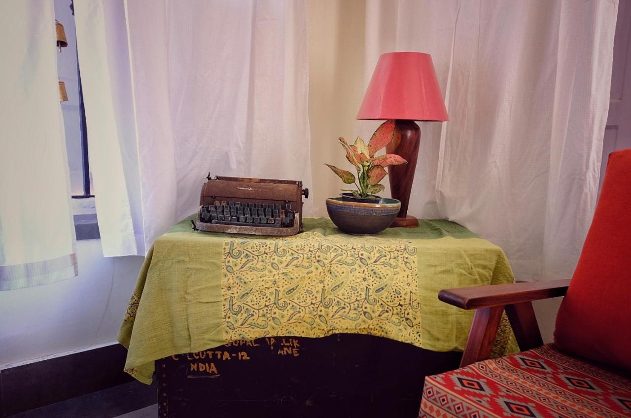 Parul - Elegant Heritage Home At The Heart Of Shantiniketan エクステリア 写真